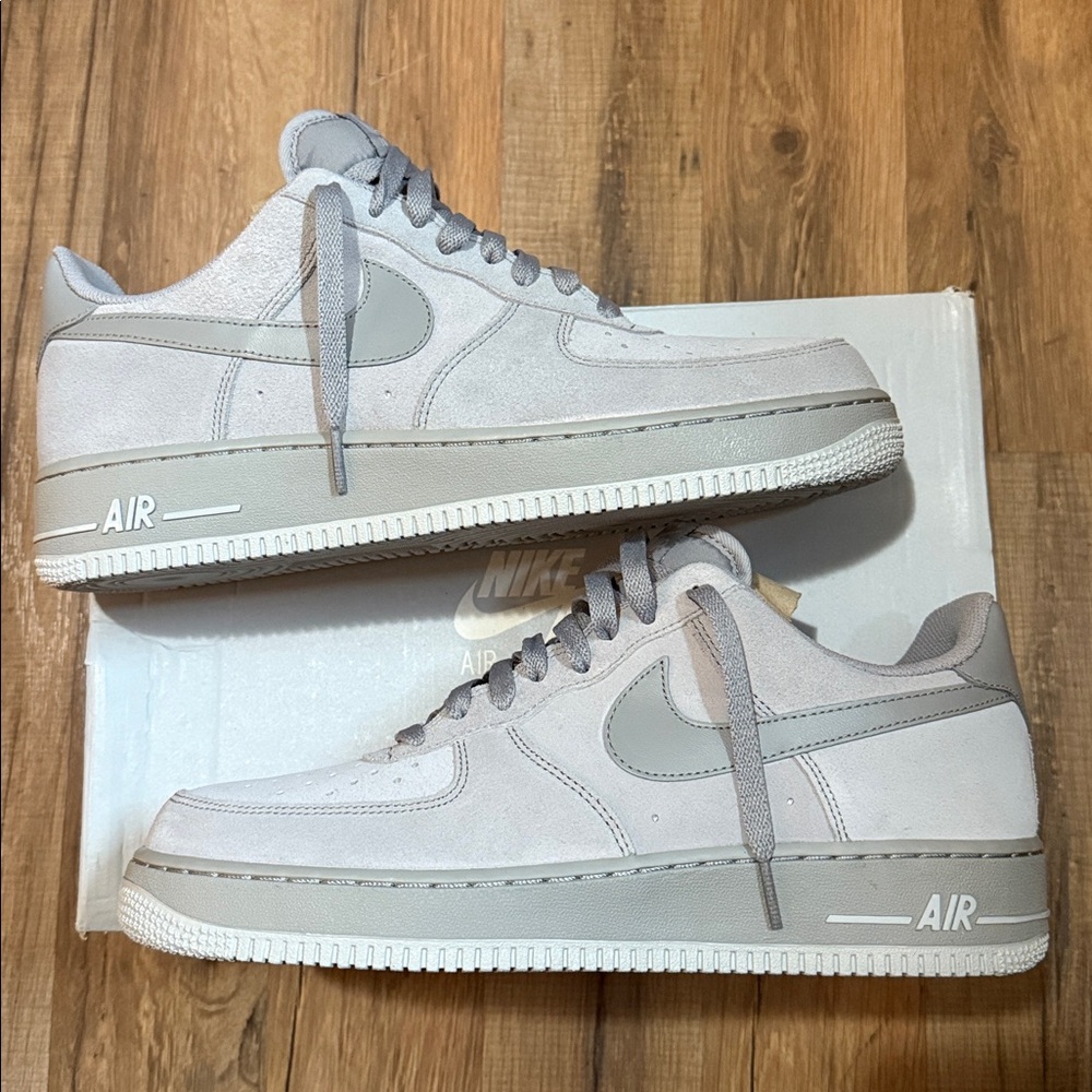 2011 Nike Air Force 1 Medium Grey Suede - Picture 1 of 14